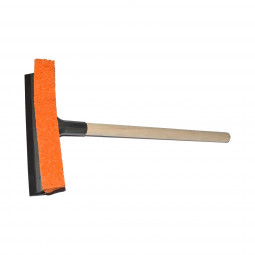 Fönsterskrapa med svamp och träskaft